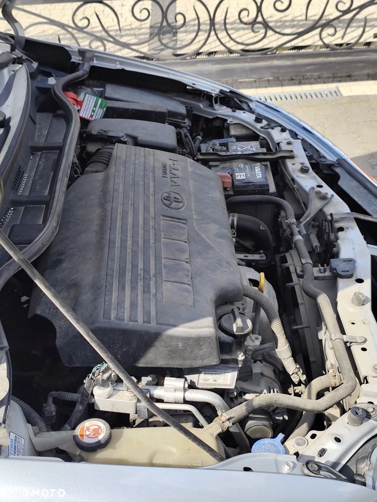 Toyota Auris 1.33 VVT-i Active - 23