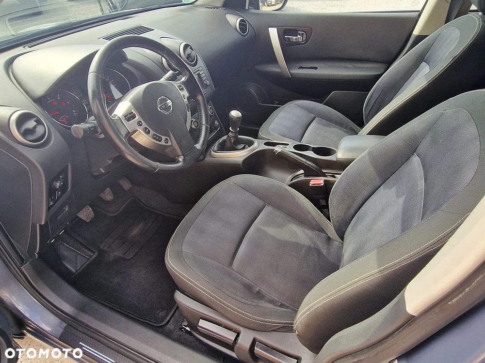 Nissan Qashqai+2 - 8