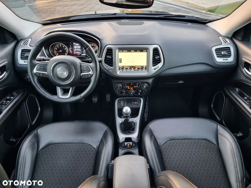 Jeep Compass 1.4 MultiAir Longitude - 5