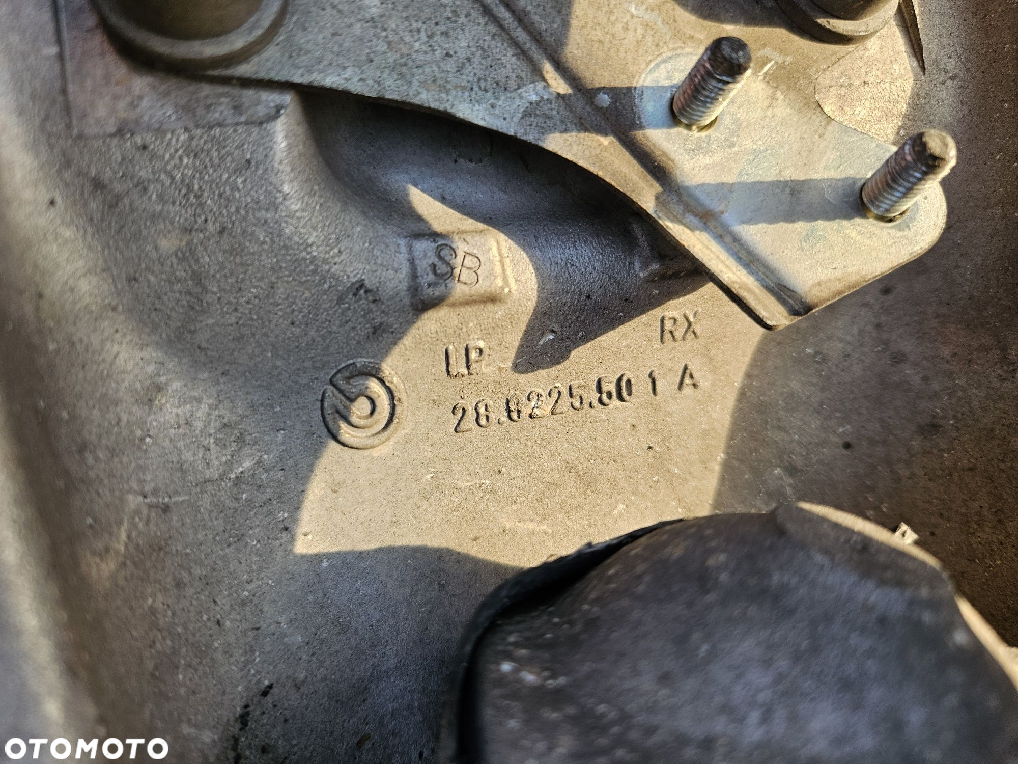 Maserati granturismo zwrotnica lewa przednia wahacz 4.7 amortyzator - 6