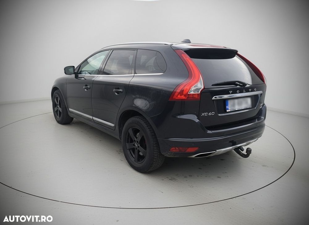 Volvo XC 60 D5AWD Summum - 2