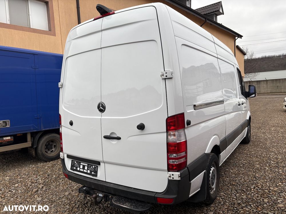 Mercedes-Benz Sprinter - 3