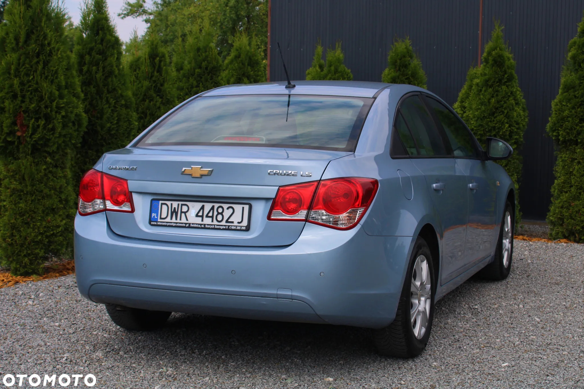 Chevrolet Cruze 1.6 LS - 15