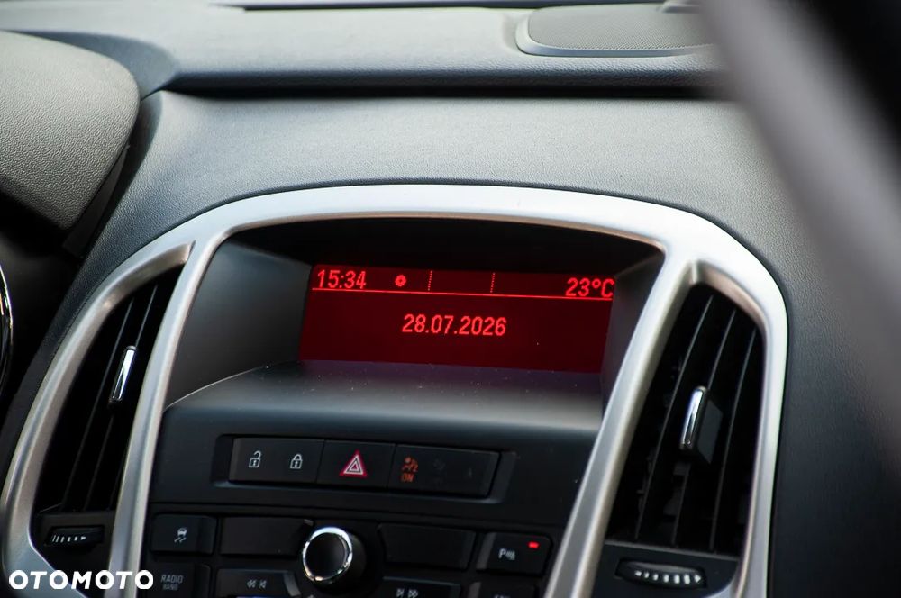 Opel Astra 1.4 Turbo Innovation - 8