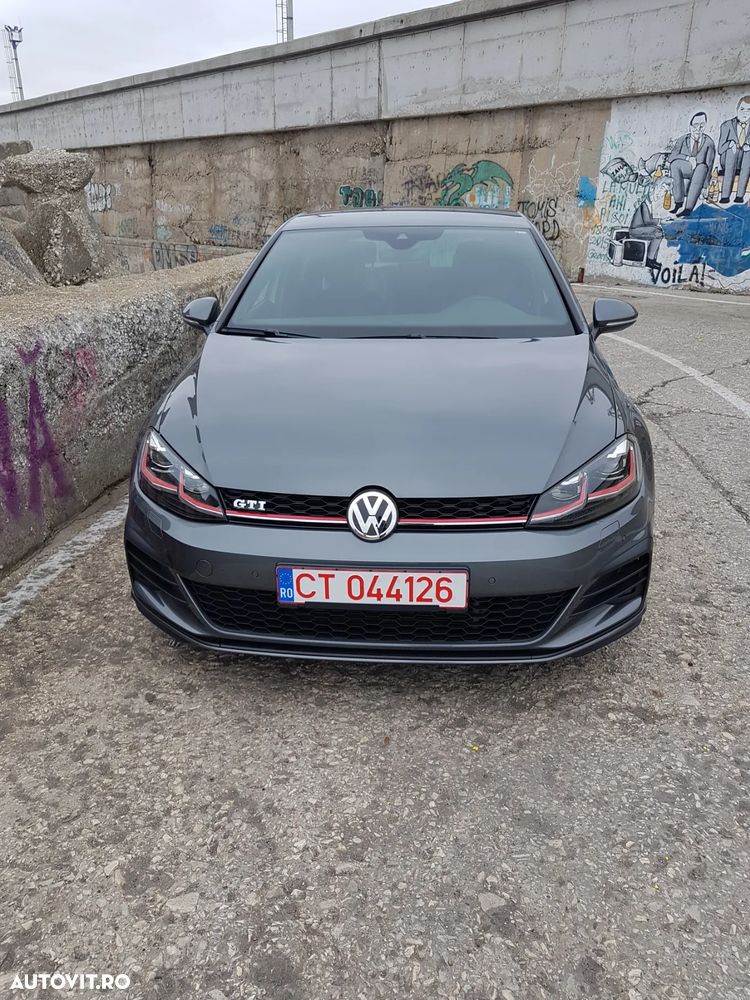 Volkswagen Golf 2.0 TSI DSG GTI - 7