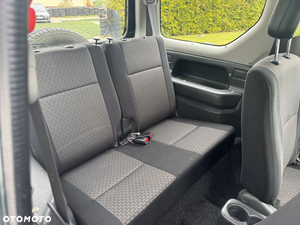 Suzuki Jimny 1.5 DDiS Club - 13