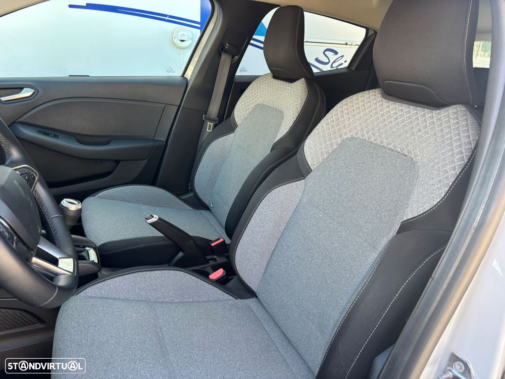 Renault Clio 1.0 TCe Evolution - 24