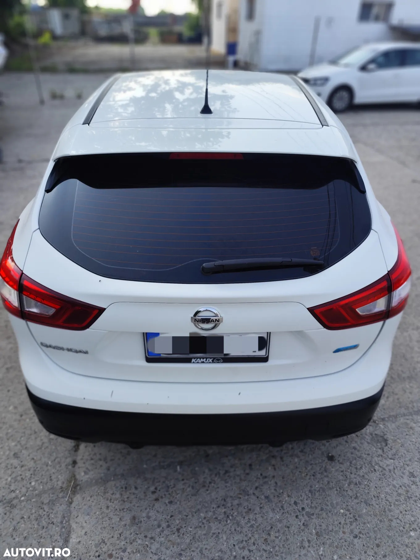 Nissan Qashqai 1.5 DCI TEKNA - 3