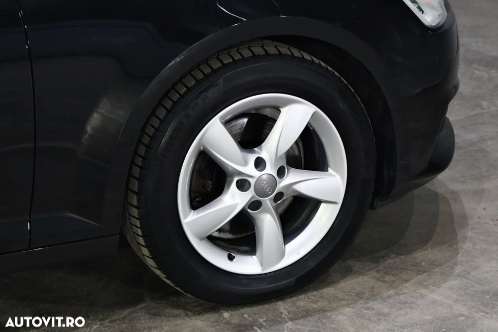 Audi A4 2.0 TDI DPF Ambiente - 32