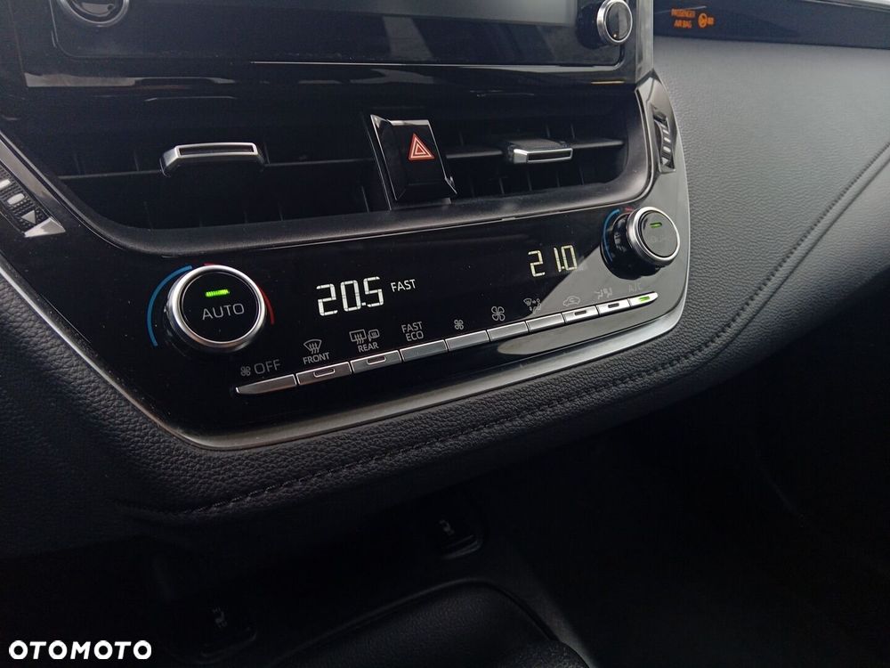 Toyota Corolla - 18