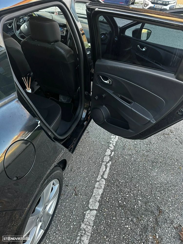 Renault Clio Sport Tourer 1.5 dCi - 8