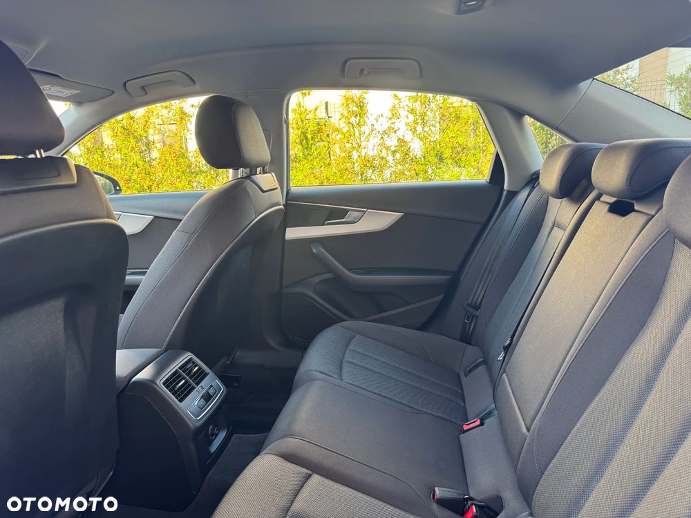 Audi A4 - 28