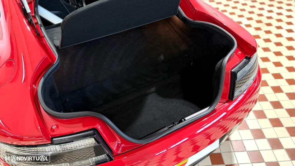 Aston Martin Vantage Coupe V12 S Sportshift 3 - 28