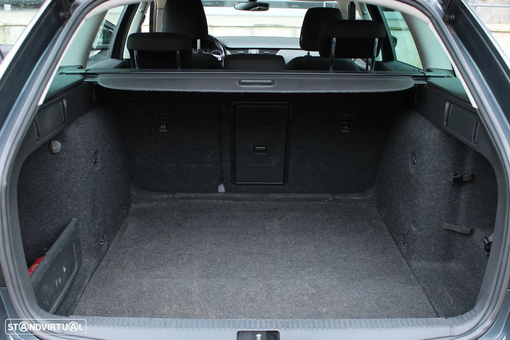 Skoda Octavia Break 1.6 TDi Ambition DSG - 30