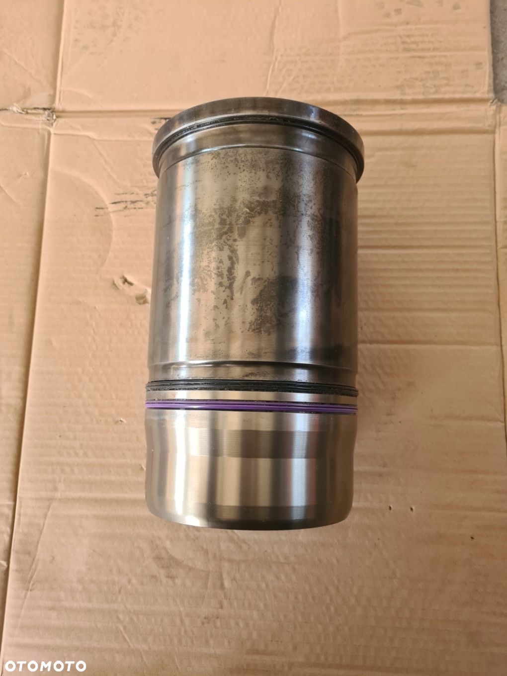 TULEJA CYLINDRA TŁOKA SILNIKA VOLVO FH 16 D16K 20737361 - 1