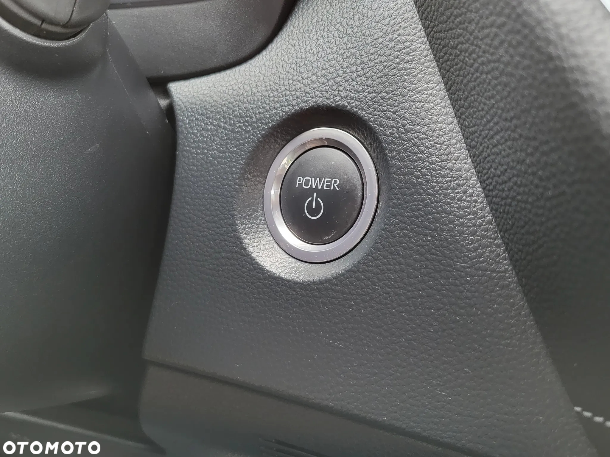 Toyota Corolla 1.8 Hybrid Comfort - 21