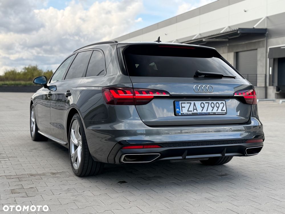 Audi A4 Avant 35 TFSI mHEV S Line S tronic - 24