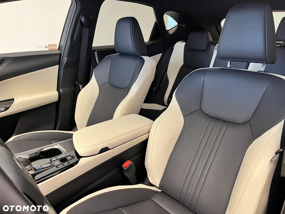 Lexus NX 450h+ Prestige AWD - 7