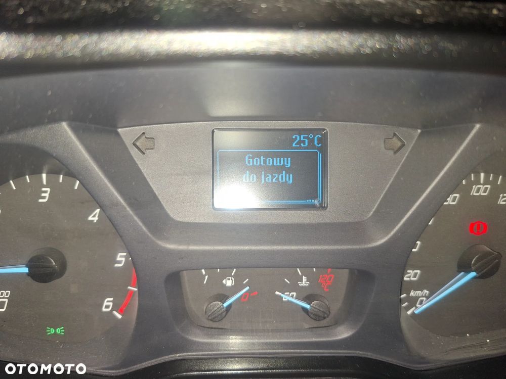 Ford Transit - 30