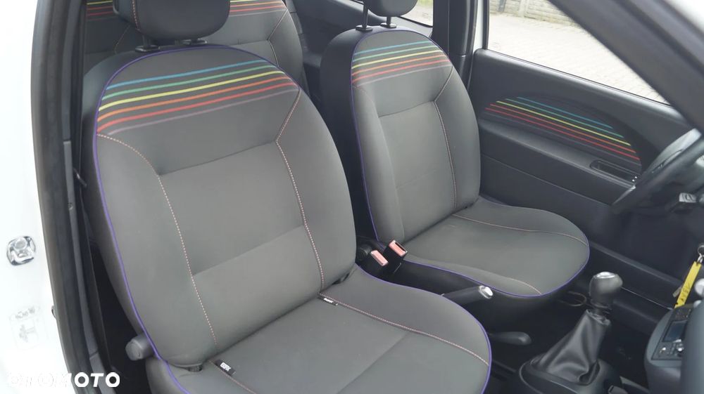 Renault Twingo 1.2 16V Eco Access - 10