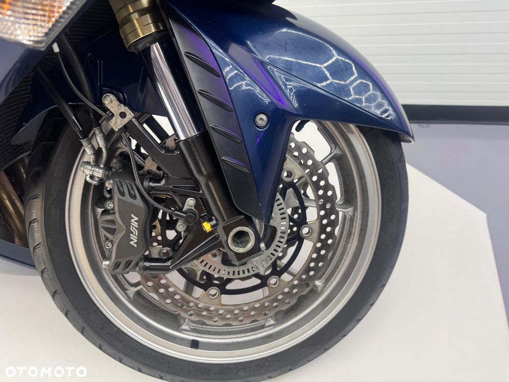 Kawasaki ZZR - 17