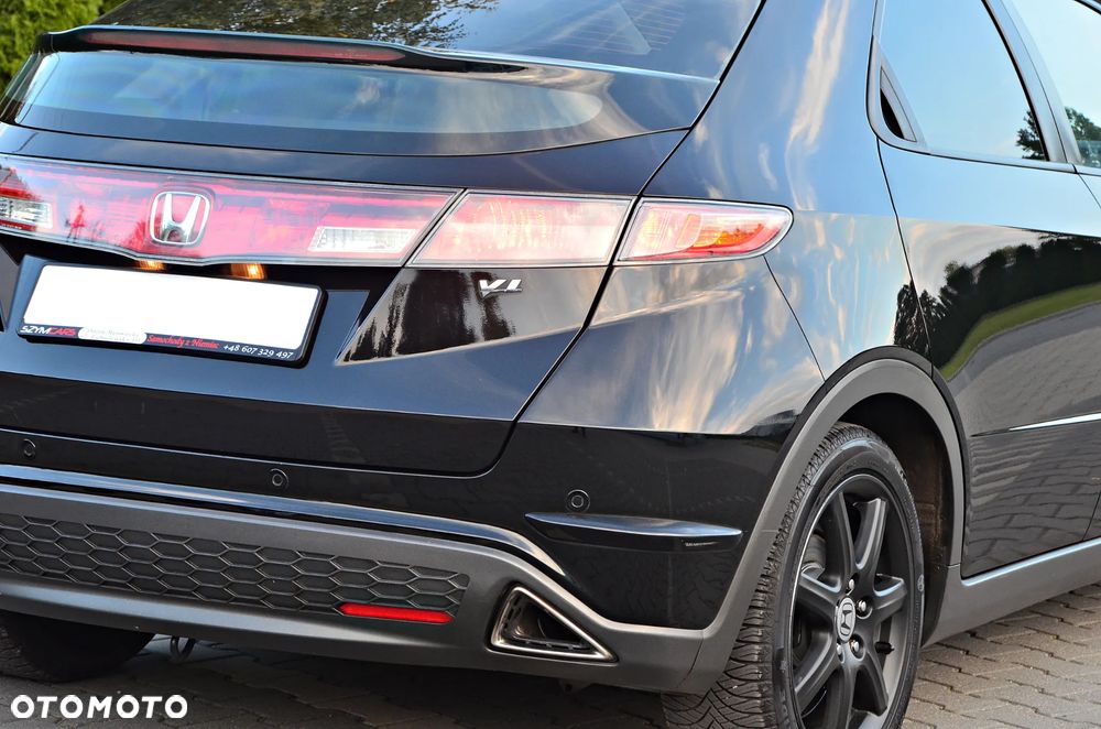 Honda Civic 1.8 Executive - 26