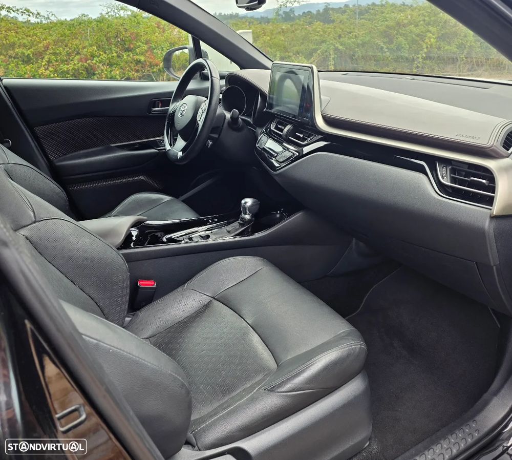 Toyota C-HR 1.8 HSD Exclusive+P.Luxury - 14