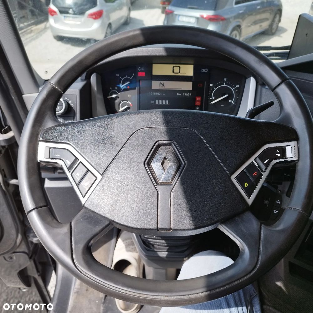 Renault GAMA T 480 - 14