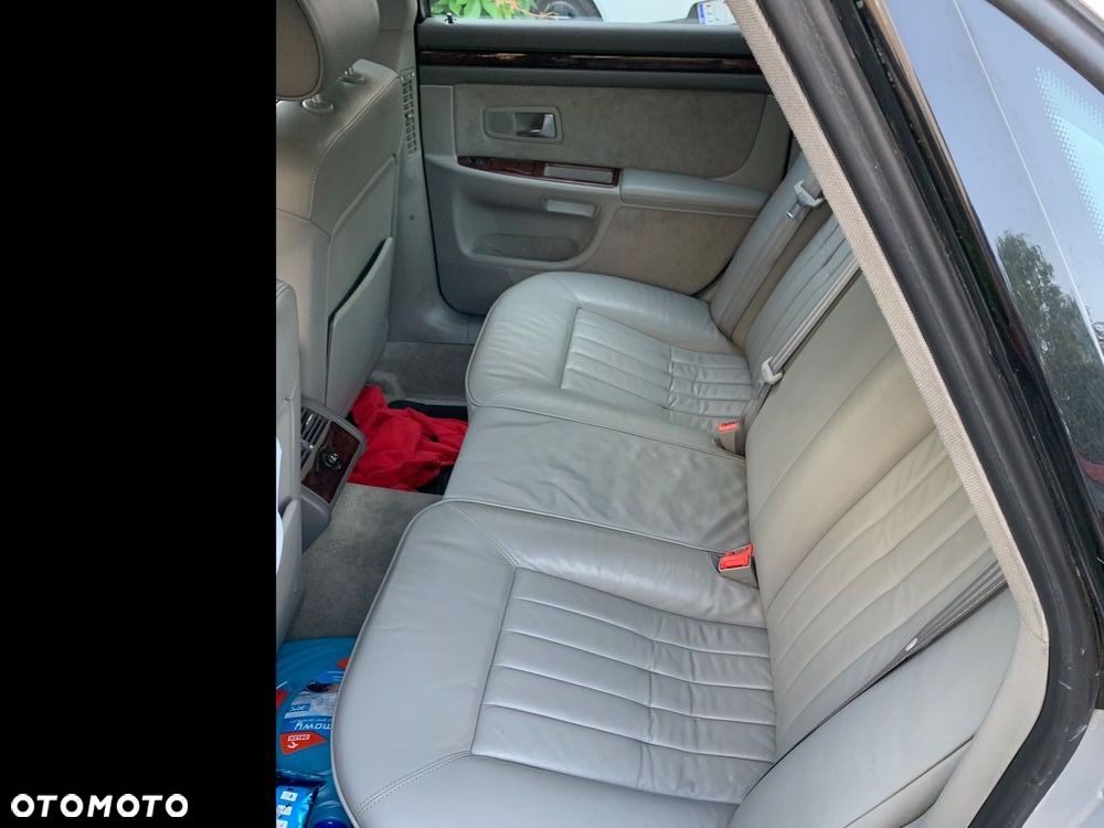 Audi A8 4.2 Quattro - 20