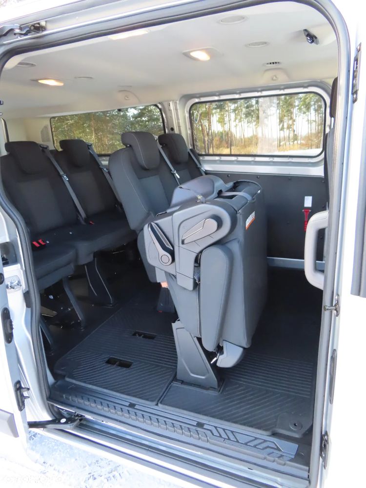 Ford Transit CUSTOM 2.0 TDCi 130 Km L2 Limited Edition W Najbogatszej Wersji Wyposażenia TREND L2H1 LONG Blaszak Furgon 9-Cio Osobowy Stan Jak NOWY POLECAM - 20