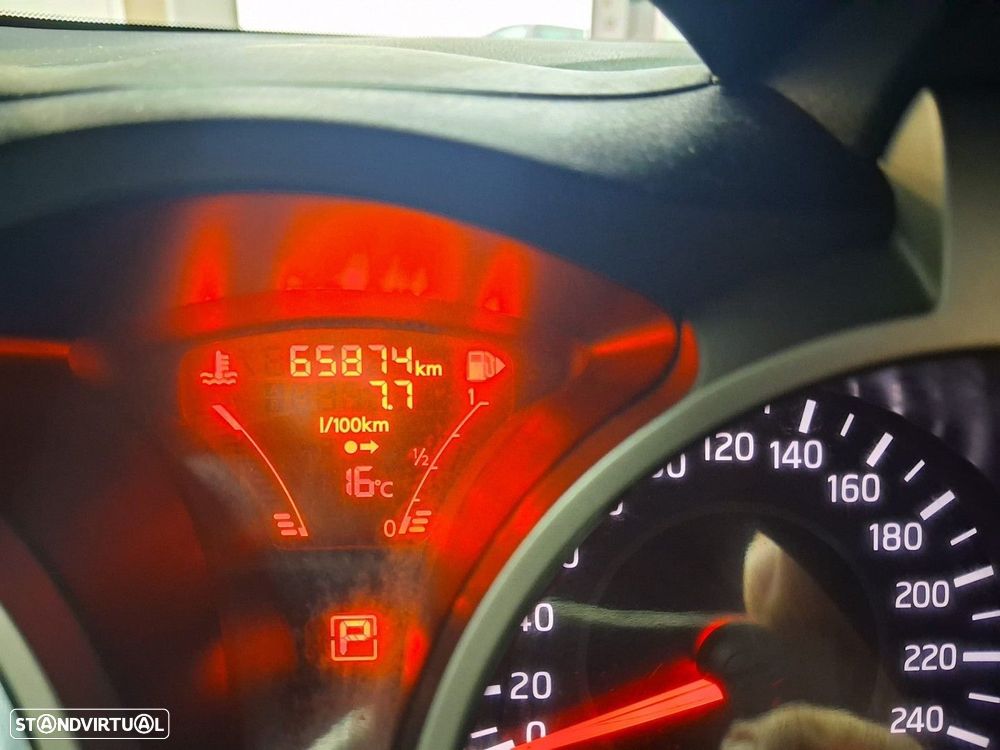 Nissan Juke 1.6 Tekna Xtronic - 11