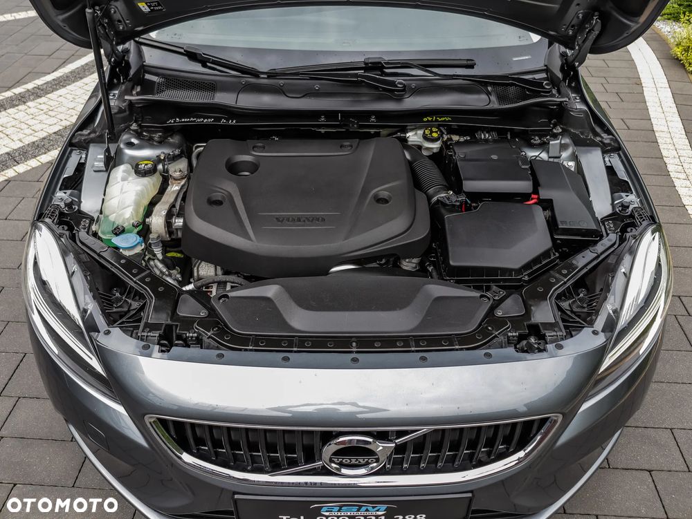 Volvo V40 D2 Drive-E Momentum - 29