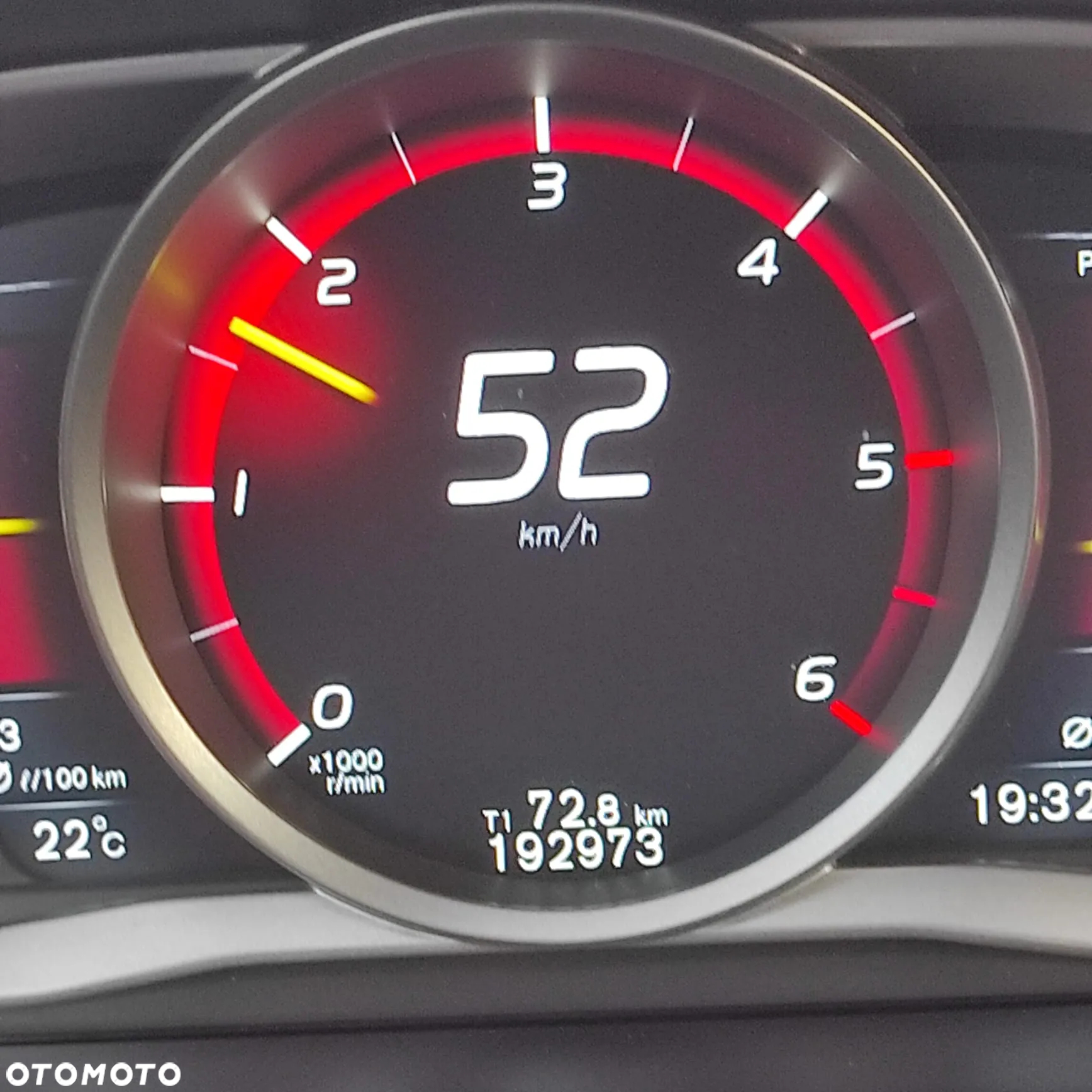 Volvo XC 60 D4 Drive-E Momentum - 6