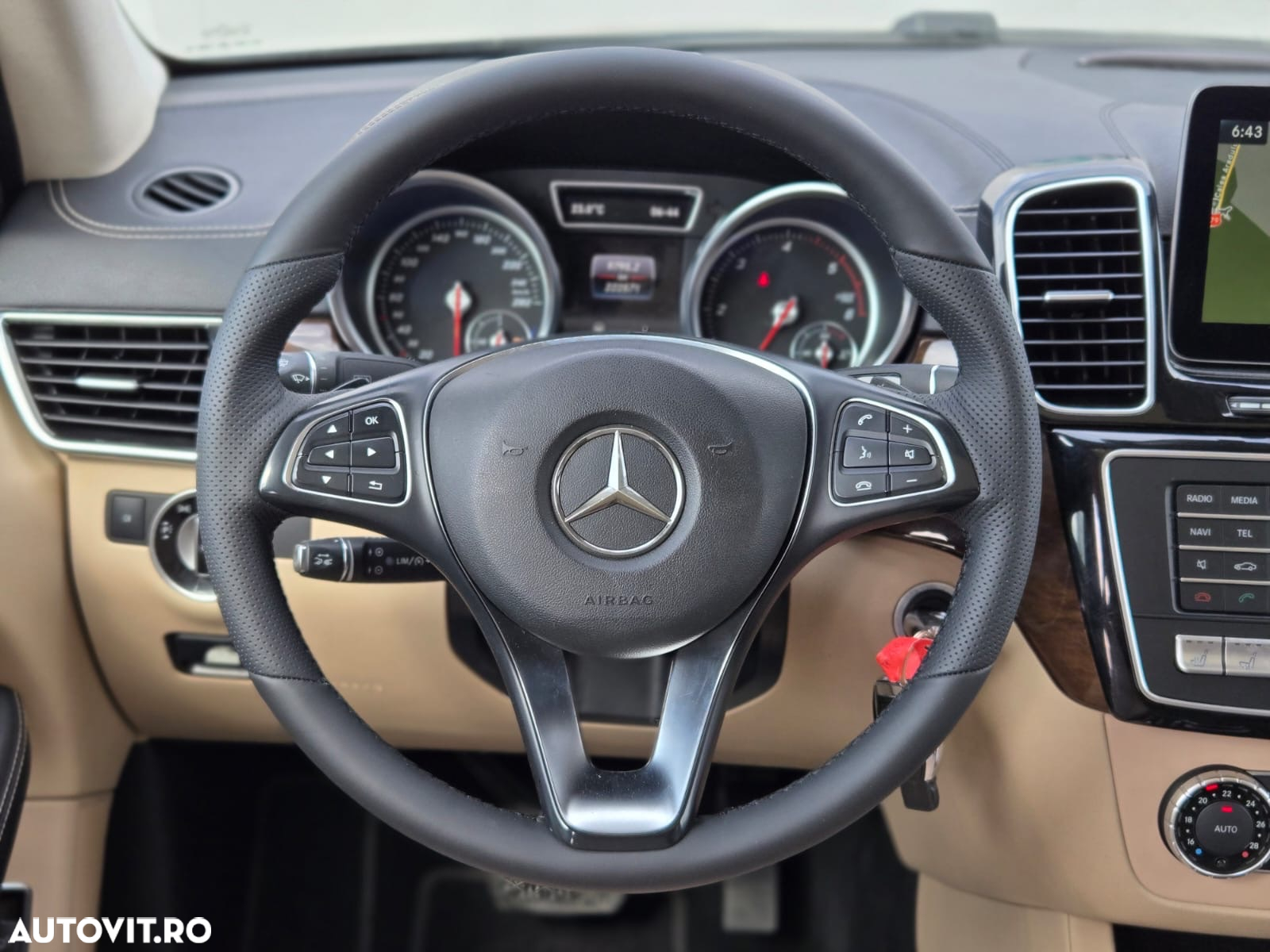 Mercedes-Benz GLE Coupe 350 d 4Matic 9G-TRONIC Exclusive - 36