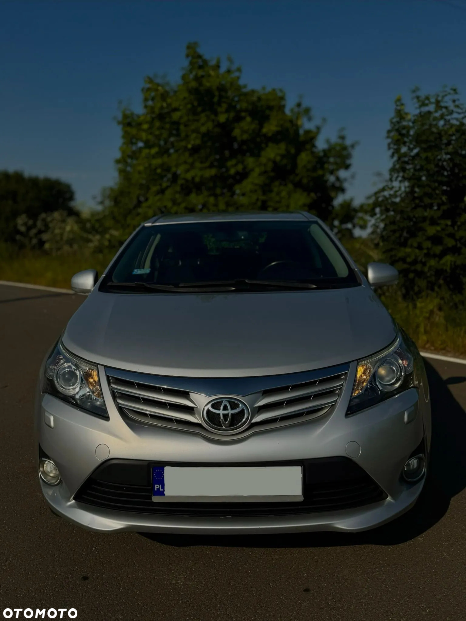 Toyota Avensis 2.0 D-4D Luna - 4