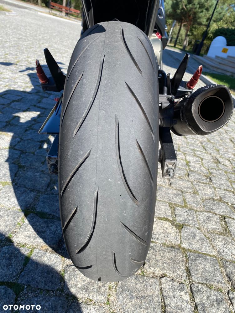 Yamaha XJ - 6