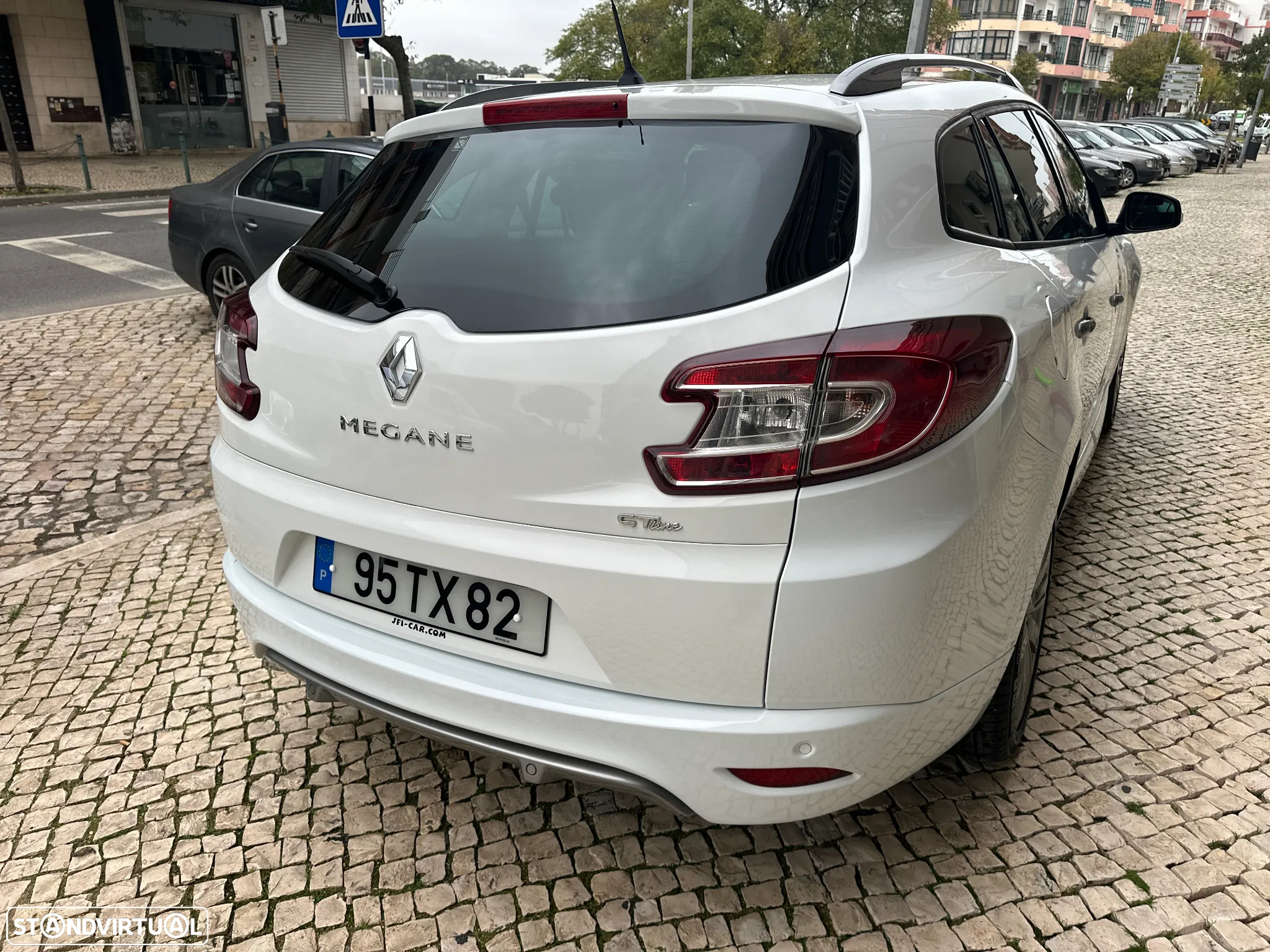 Renault Mégane Sport Tourer 1.5 dCi GT Line SS - 10