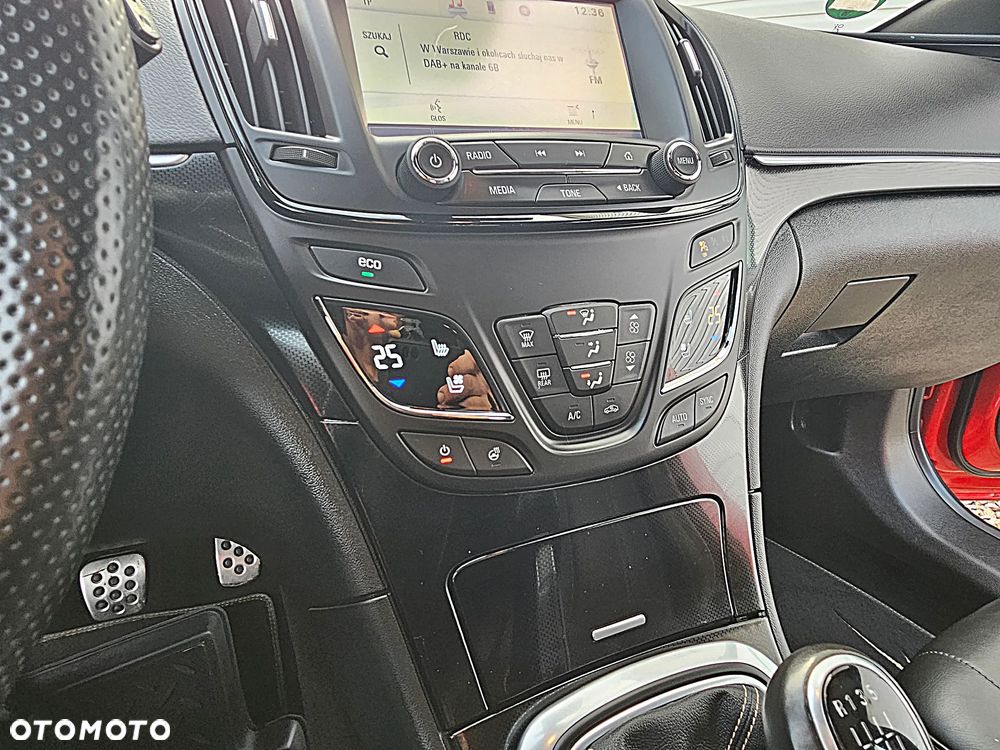 Opel Insignia 2.0 CDTI 4x4 ecoFLEX Start/Stop Business Innovation - 28