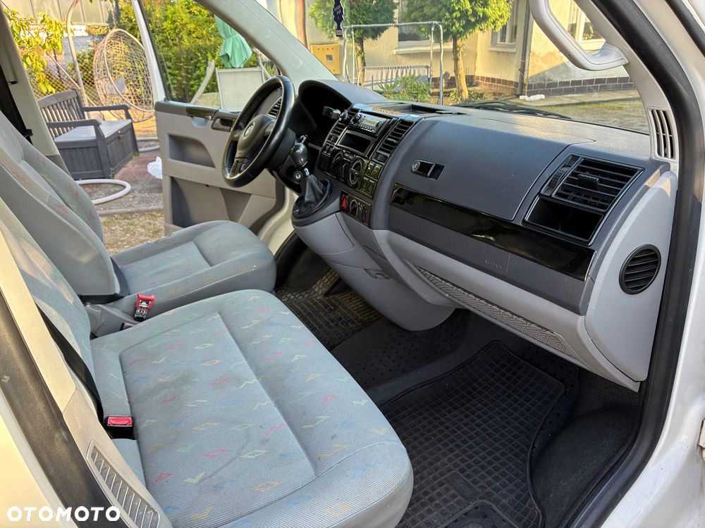 Volkswagen Transporter - 5
