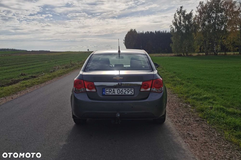 Chevrolet Cruze - 5