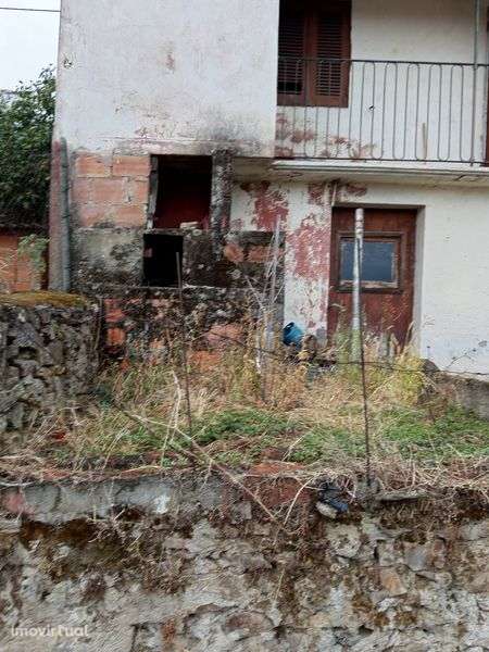 Vendo um casa no Souto Moncorvo - Grande imagem: 4/8