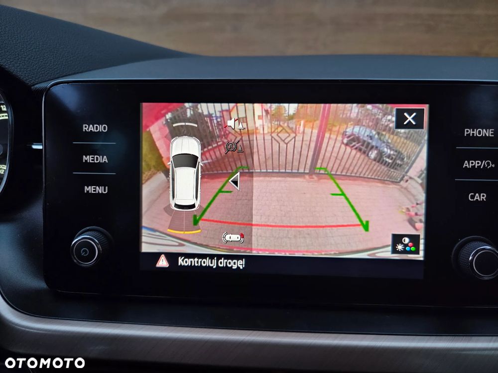 Skoda Kamiq 1.5 TSI DSG Drive - 15