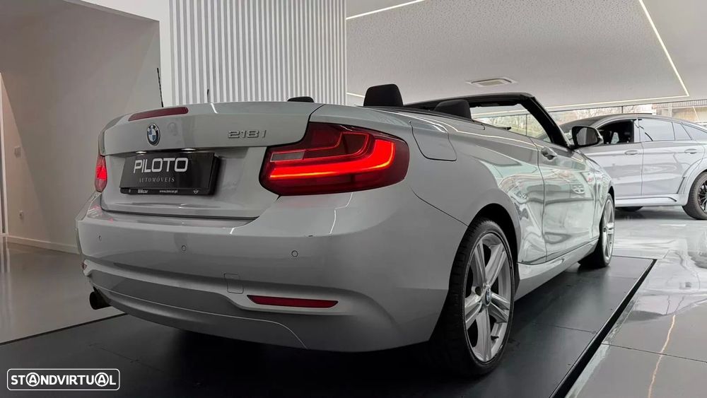 BMW 218 i Cabrio Line Sport - 9