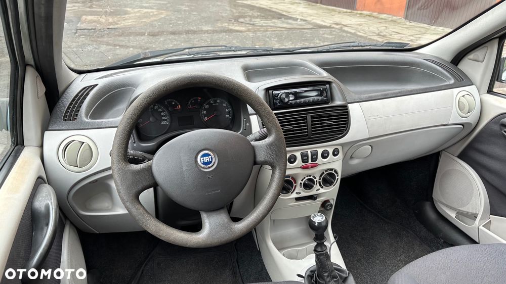 Fiat Punto 1.2 16V Dynamic - 10