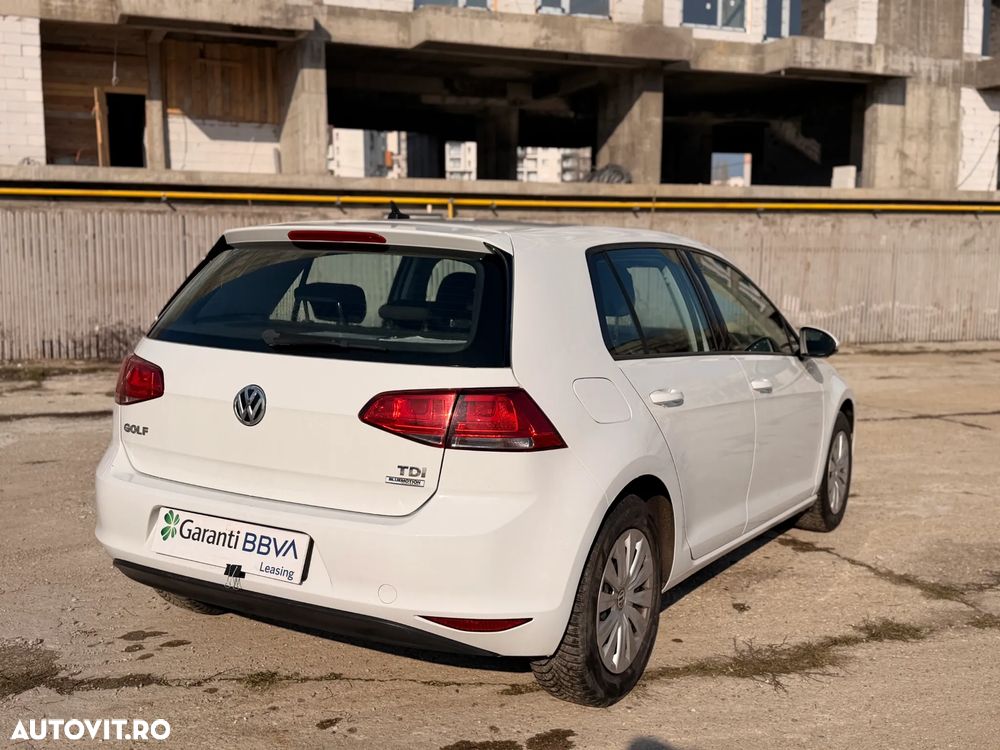 Volkswagen Golf 1.6 TDI DPF Trendline - 6