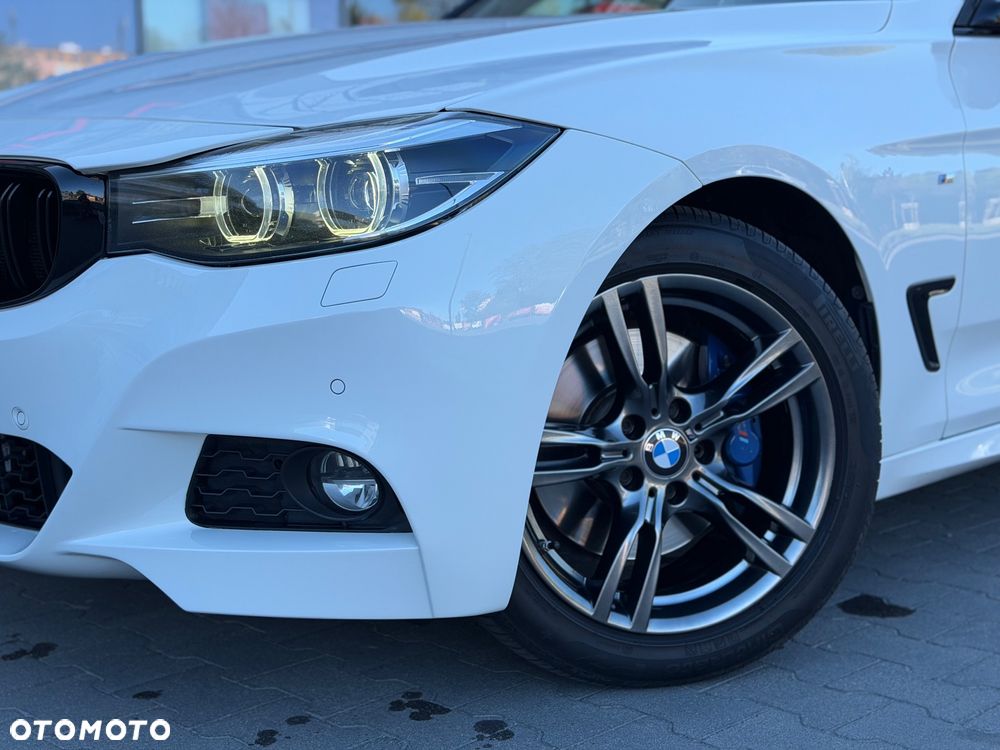 BMW 3GT 320i xDrive M Sport sport - 2