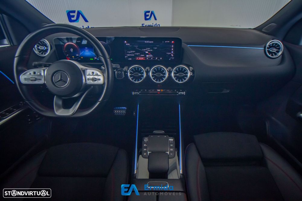 Mercedes-Benz GLA 250 - 26