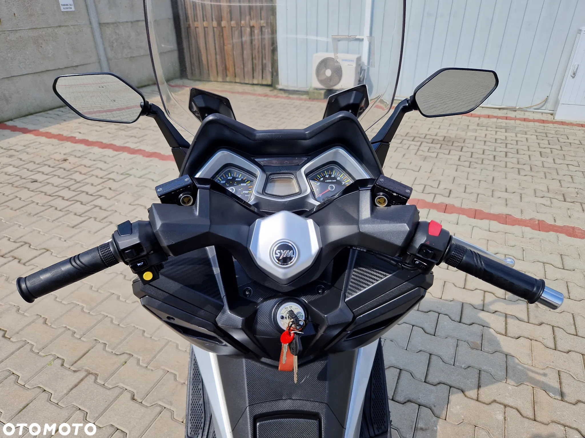 SYM CRUiSYM - 37