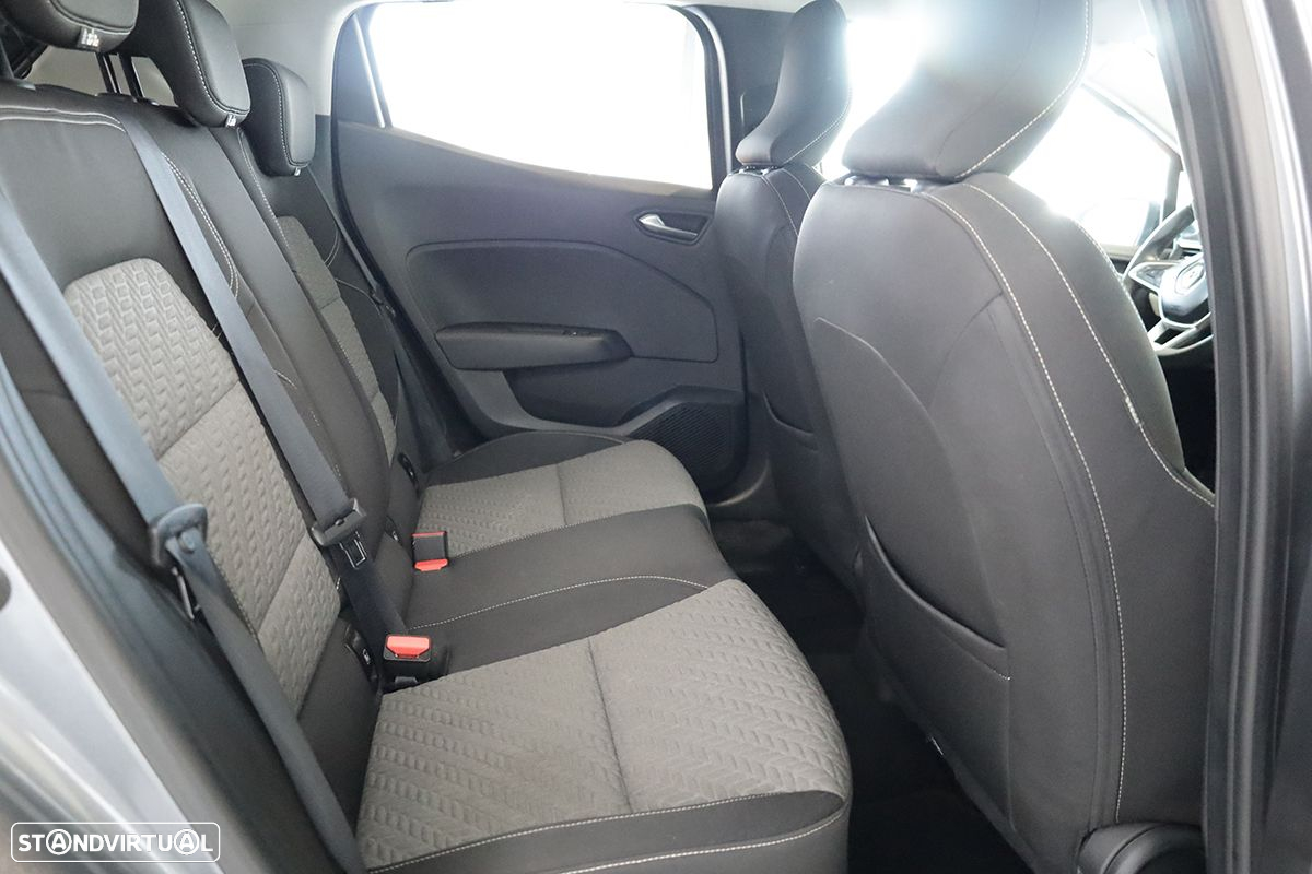 Renault Clio 1.0 TCe Evolution - 21
