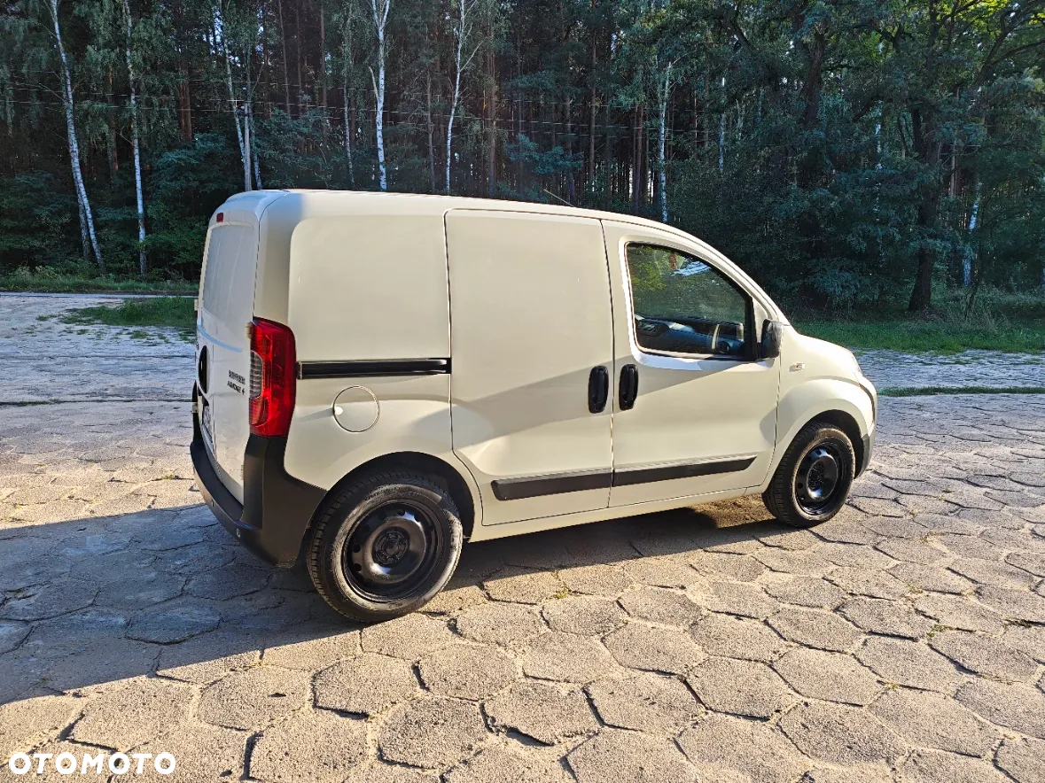 Peugeot BIPPER - 8